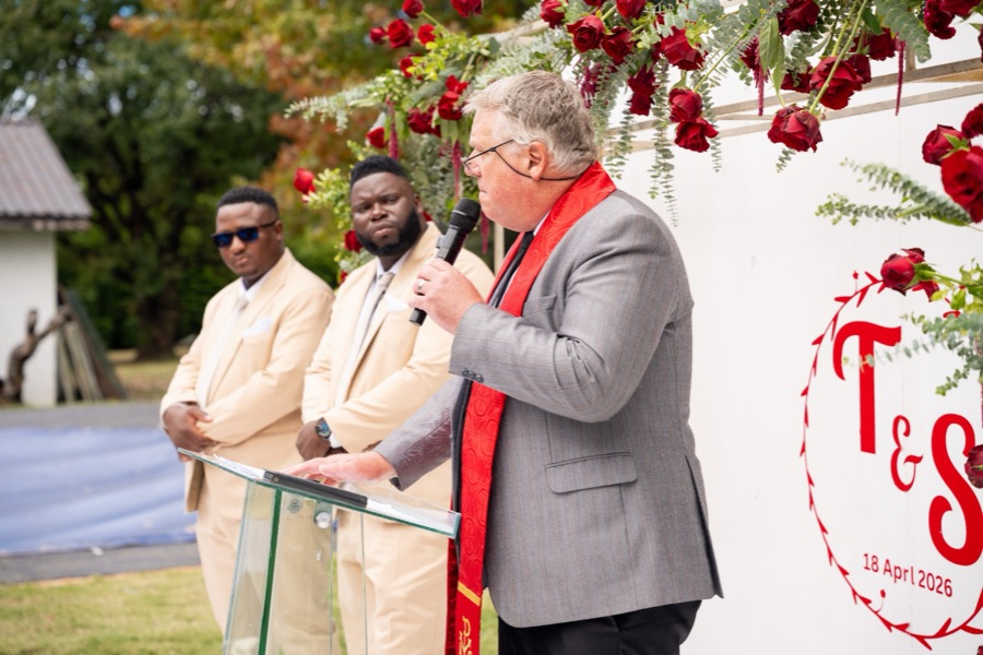 Wedding ceremony by Dr. Gerrit Rademeyer in Kestell